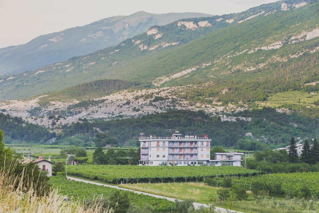 Aktiv Hotel Eden Dro Eksteriør bilde